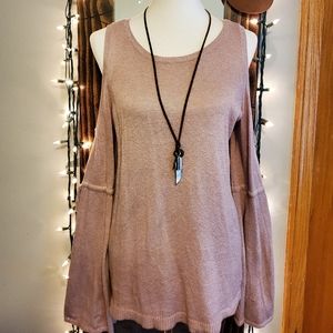 AEO pink sweater size largw